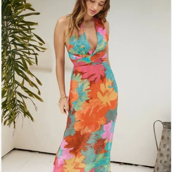 NWOT- Stunning,Vibrant Floral Halter Dress - Picture 5 of 12